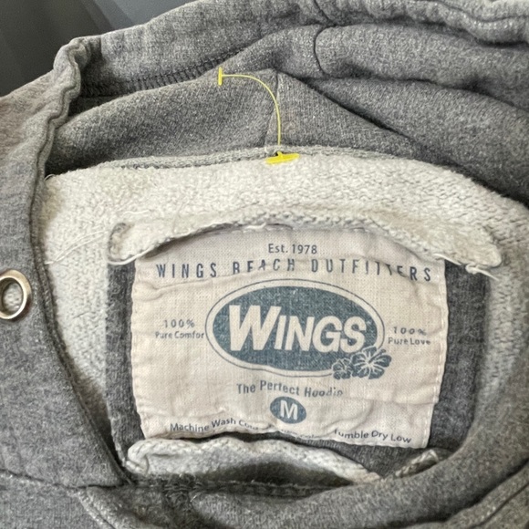 WINGS - Picture 8 of 8